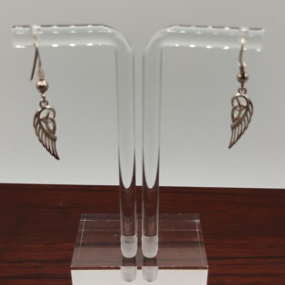 Solvar Celtic Knot Angel Wing Sterling Silver Earrings - Picture 4 of 4